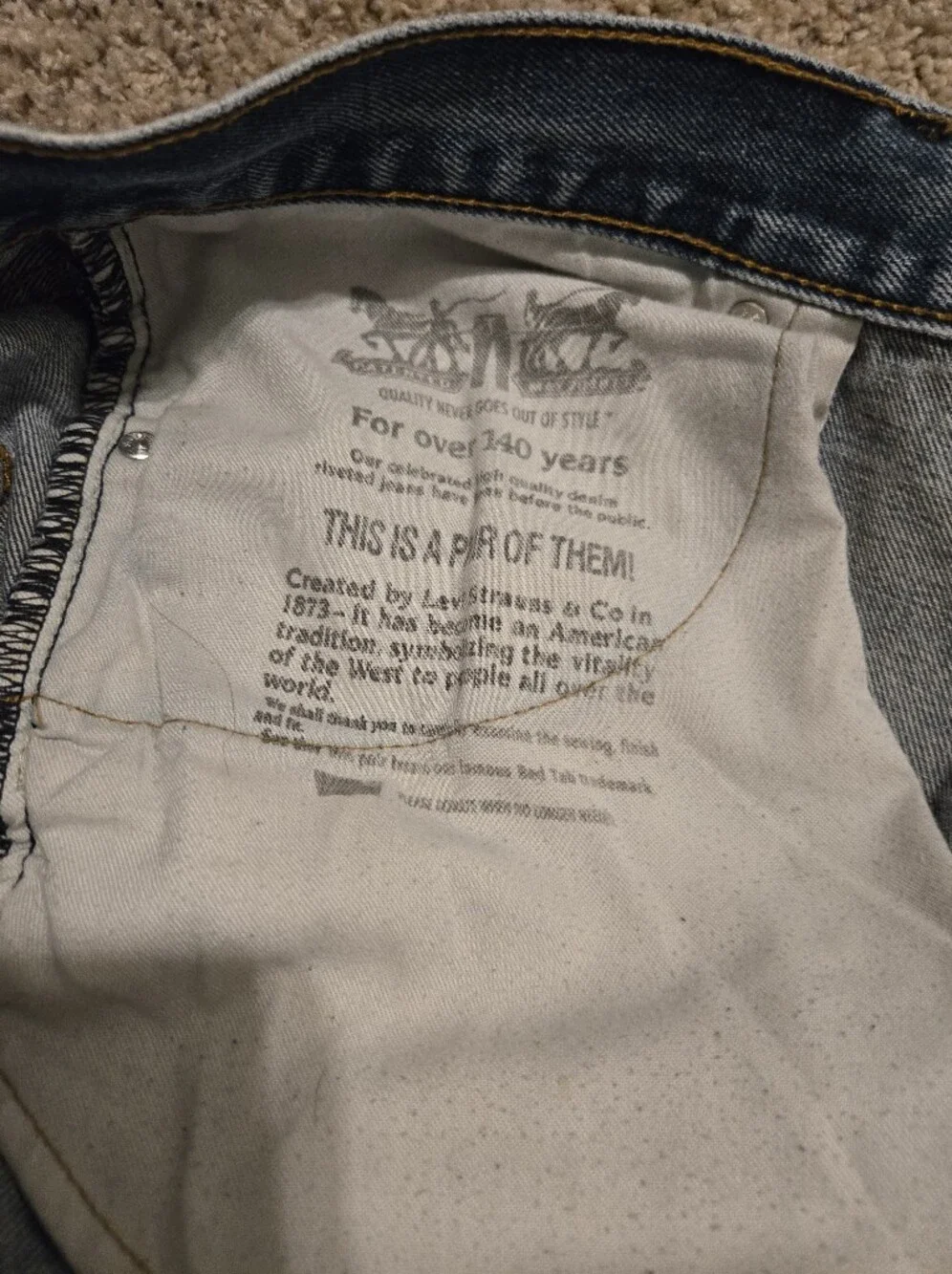 💖Levi Strauss & Co Classic Men's Wide-Leg Jeans in Light Blue